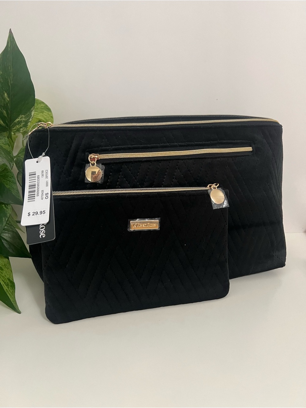 NWT La Vie En Rose Black Velvet Cosmetic Bags - Picture 5 of 15